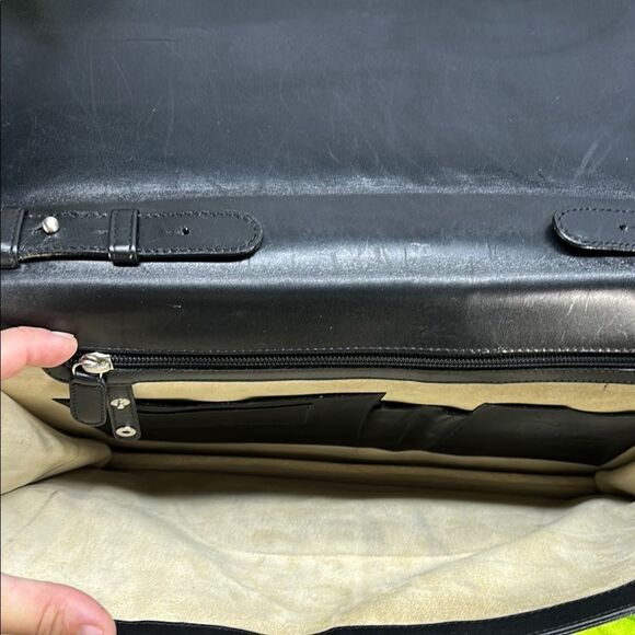 *5123 Coach black leather briefcase - Picture 4 of 13